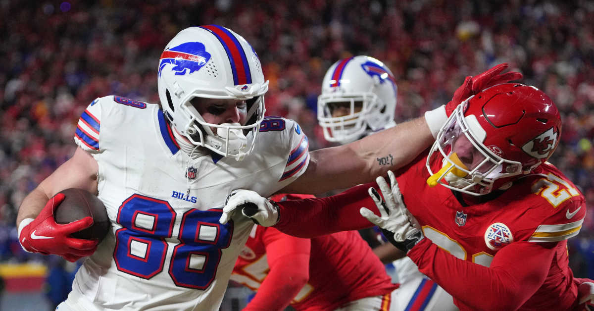 Buffalo Bills 'Staple' Tight End Predicted To Have Poor Season - Athlon Sports