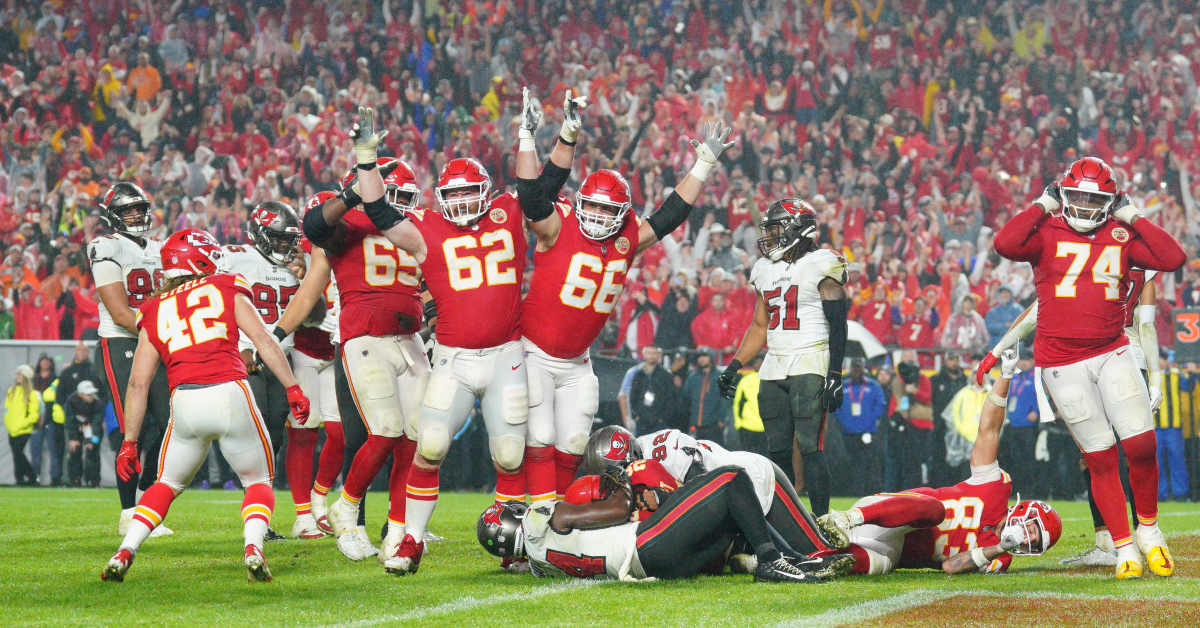 Kansas City Chiefs Urged To Sign Veteran Competition for Camp - Athlon Sports