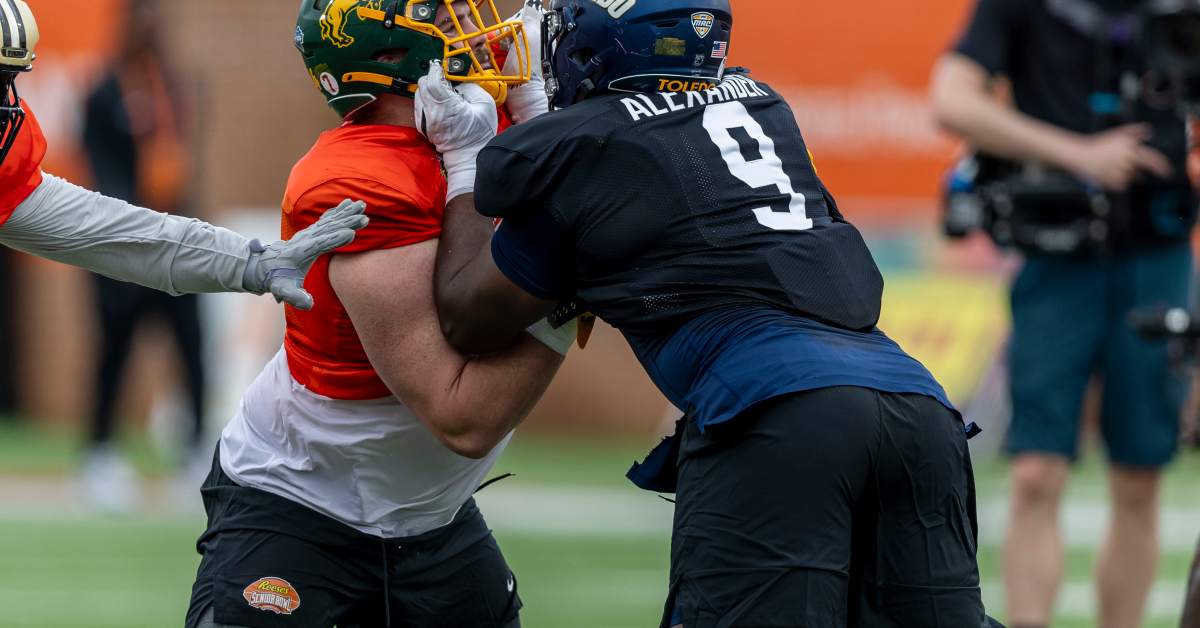 New York Giants Rookie Darius Alexander Reveals First Impression of Defensive Line Coach Andre Patterson - Athlon Sports