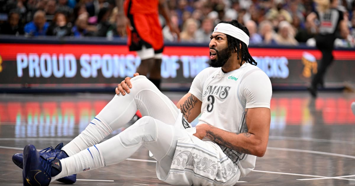 NBA Commissioner Adam Silver Faces Big Decision After Anthony Davis Injury - Athlon Sports