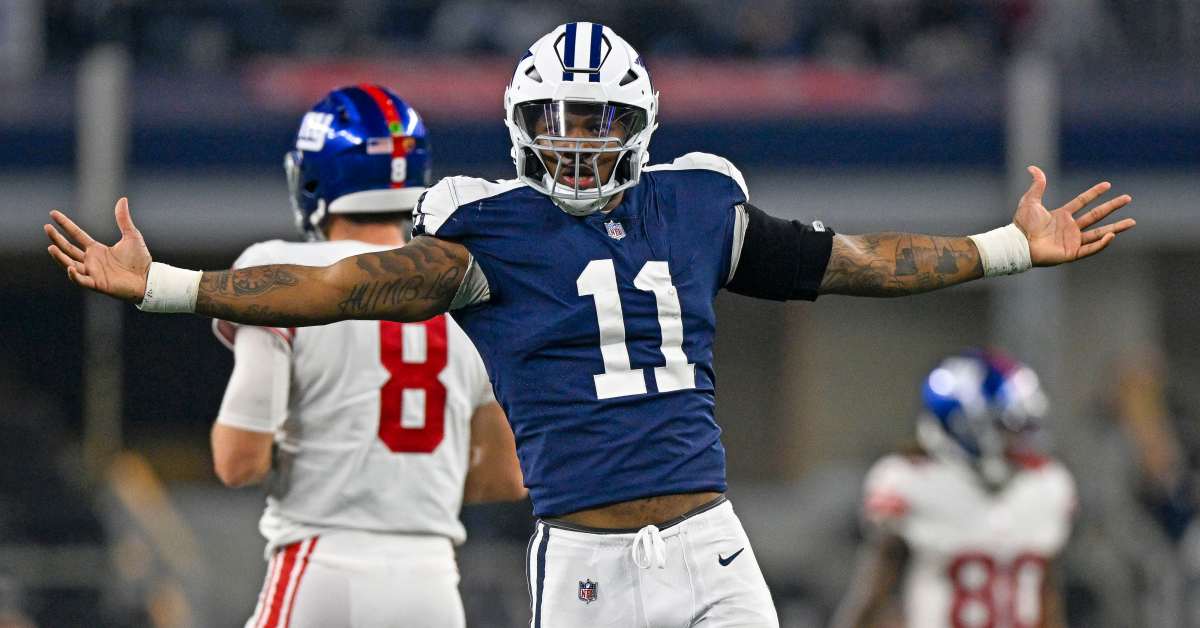 Dallas Cowboys' Micah Parsons Pulls Prank on Brian Schottenheimer - Athlon Sports