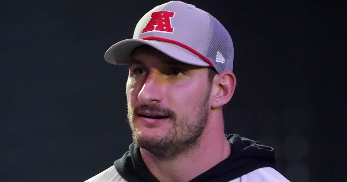 Buffalo Bills' New Edge Rusher Thrilled With Old Role - Athlon Sports