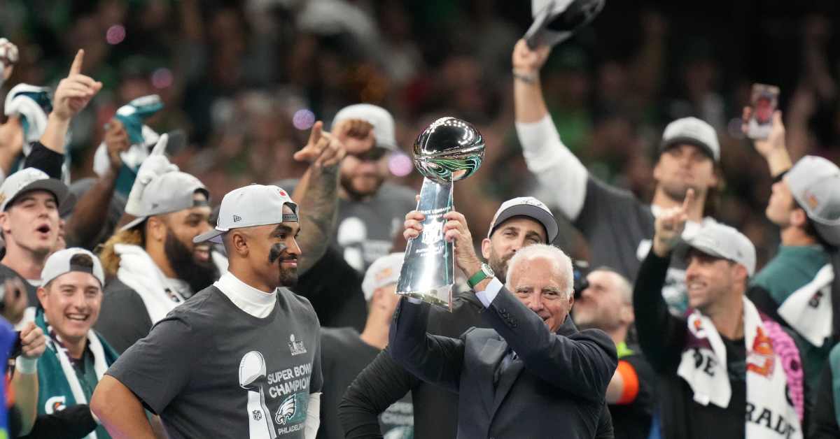 Philadelphia Eagles Raise Record $10 Million in 8th Annual Autism Challenge - Athlon Sports