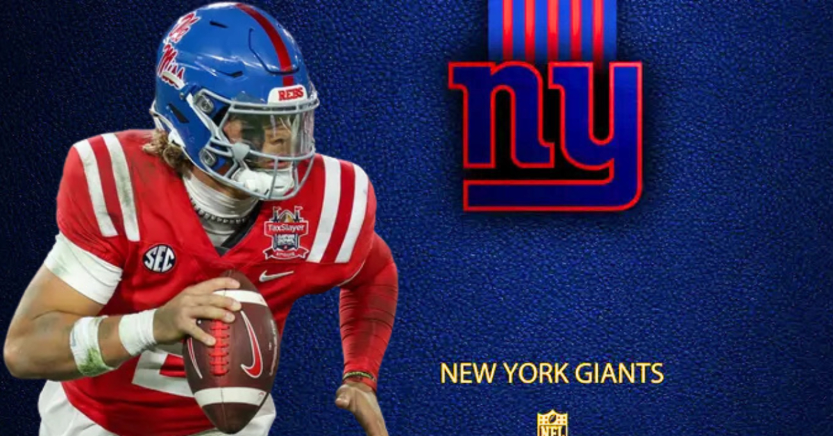 New York Giants Rookie Quarterback Jaxson Dart Turning Heads Wearing Sister's Jewelry - Athlon Sports