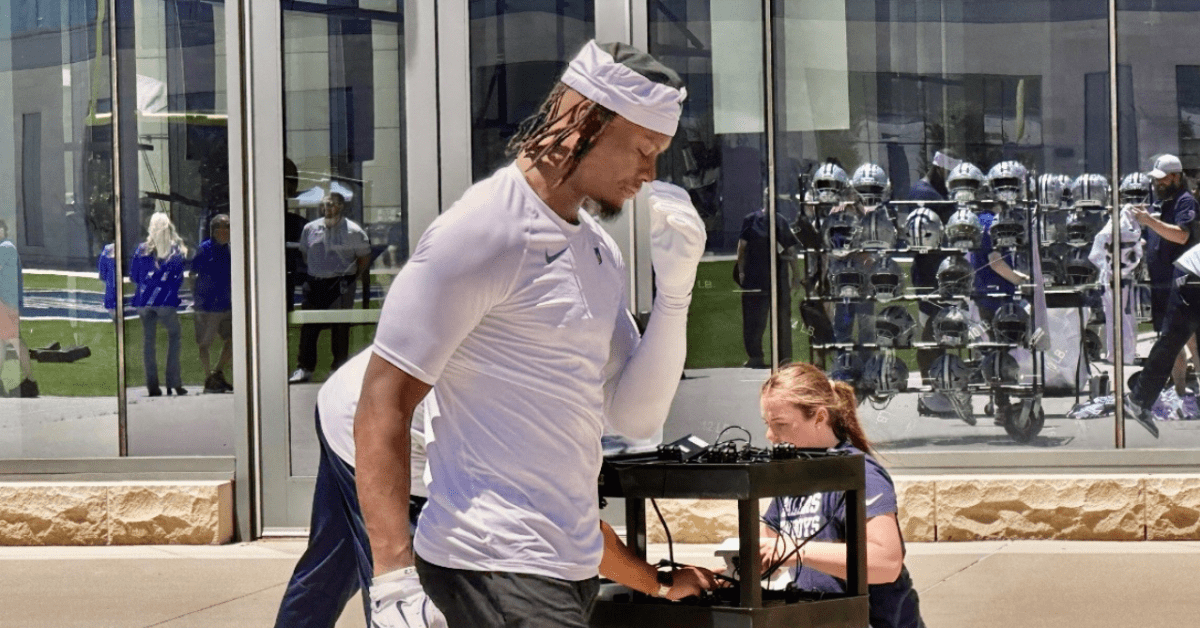 Dallas Cowboys 'Christmas' As CeeDee Lamb And George Pickens Smile Through OTAs - Athlon Sports