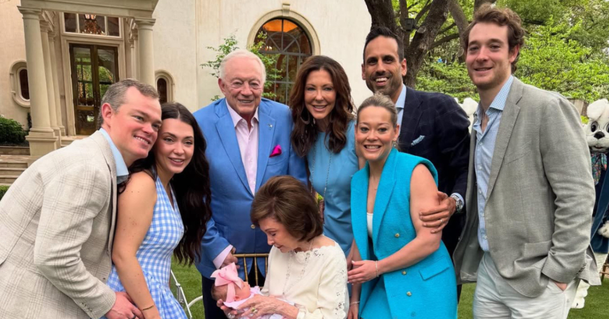 Dallas Cowboys' Jerry Jones Becomes Great-Grandfather for First Time - Athlon Sports