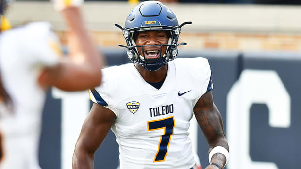 toledo vs bowling green football prediction and preview athlonsports com expert predictions picks and previews