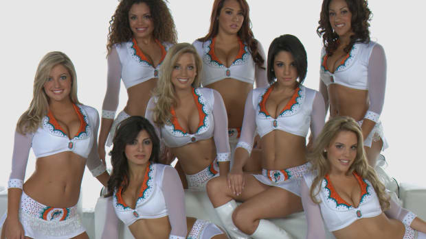 Dolphins_Cheer.jpg