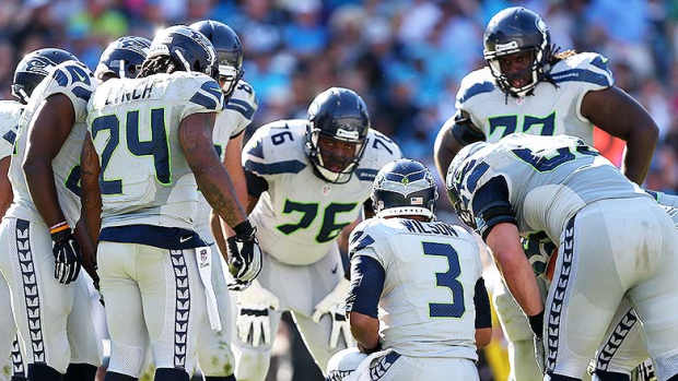 Seattle_Seahawks_huddle_2014.jpg