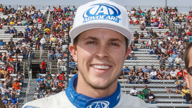 Trevor Bayne: 2017 NASCAR Season Driver Preview