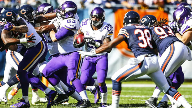 Chicago Bears vs. Minnesota Vikings: 5 Most Memorable Moments in the Rivalry