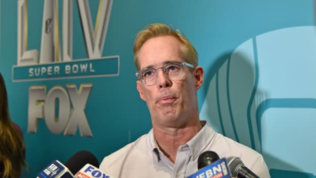 Joe Buck Has Honest Admission Ahead Of His 1st Monday Night Football Call 