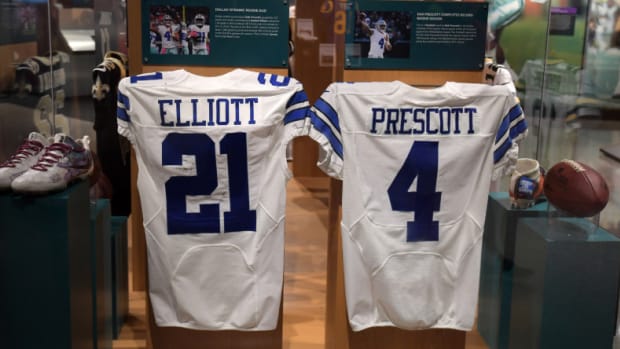 Ezekiel Elliott and Dak Prescott jerseys