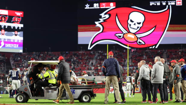 Buccaneers wide receiver Russell Gage was carted off the field Monday night following a scary hit to the head/neck