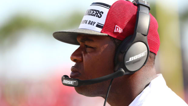 Tampa Bay Buccaneers offensive coordinator Byron Leftwich