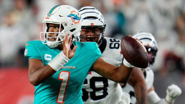 Breaking: Dolphins General Manager Announces Decision On Tua Tagovailoa 