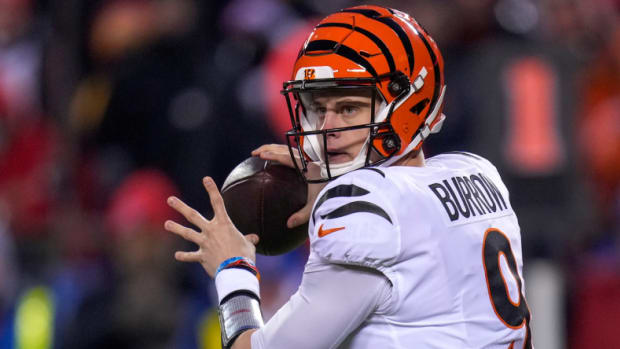 Joe Burrow Contract: Rob Gronkowski Offers Wise Advice for Bengals QB Amid  Extension Talks 