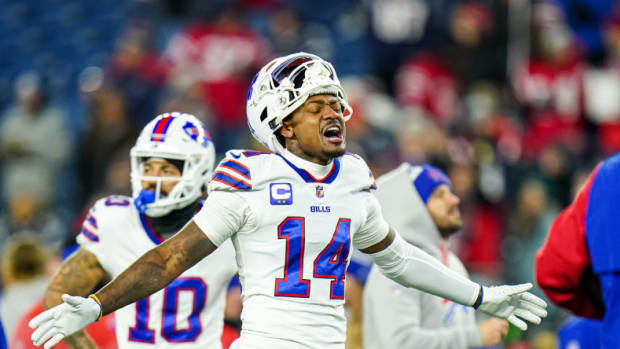 Nyheim Hines: Buffalo Bills running back reportedly expected to miss 2023  season after injuring knee in jet ski incident