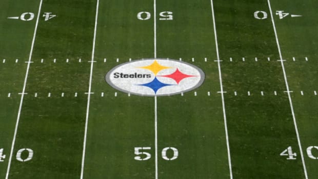 Steelers logo.
