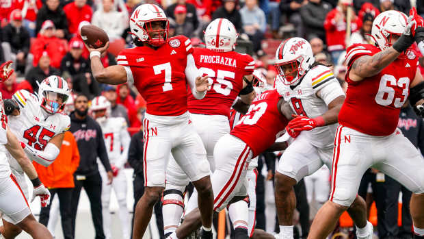 Nov 11, 2023; Lincoln, Nebraska, USA; Nebraska Cornhuskers quarterback Jeff Sims (7) during the third quarter against the Maryland Terrapins at Memorial Stadium