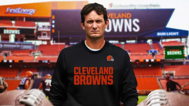 Browns_news__Cleveland_adds_ex-Bills_OC_Ken_Dorsey_after_Alex_Van_Pelt_firing-1