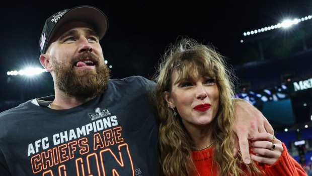 BALTIMORE, MARYLAND - Travis Kelce #87 of the Kansas City Chiefs (L) celebrates with Taylor Swift after defeating the Baltimore Ravens in the AFC Championship Game at M&T Bank Stadium