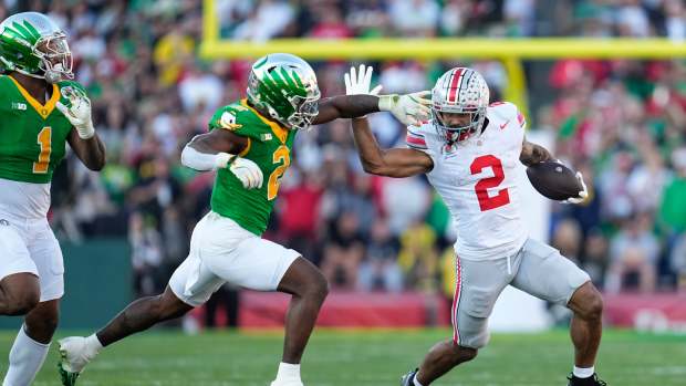 No. 1 Ohio Recruit Chooses Historic College Football Program Over Ohio State