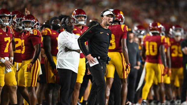 USC Receives Concerning Visit Update on 4-Star Edge Prospect