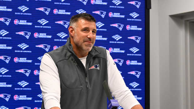 Urban Meyer Reveals Gruesome Detail About Patriots HC Mike Vrabel