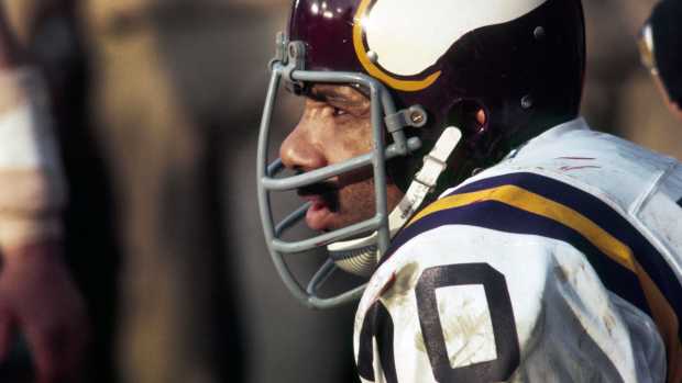 NFL Ironman and Ohio State Legend Passes Away at 87