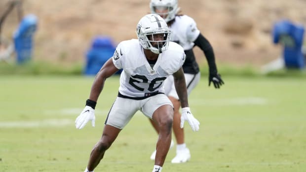 Texans Fans React to Polarizing First-Round Pick Signing After Jimmie Ward Arrest