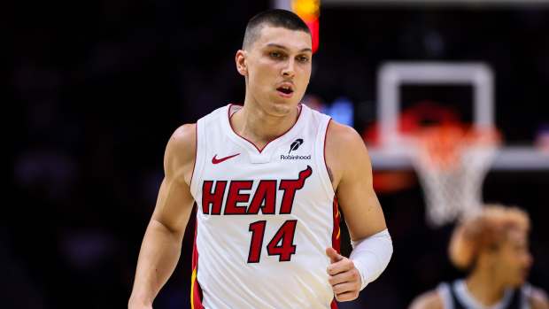 Could Miami Heat Trade Tyler Herro for $215 Million Chicago Bulls Star? -  Athlon Sports