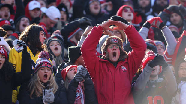 Ohio State Fans ‘Want Oregon’ After Dominant Win Over Tennessee