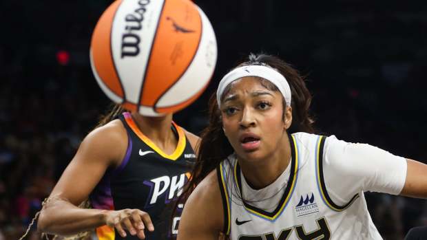 Chicago Sky forward Angel Reese (5) watches the ball toe out of bounds on Aug. 18, 2024 at Footprint Center in Phoenix.  