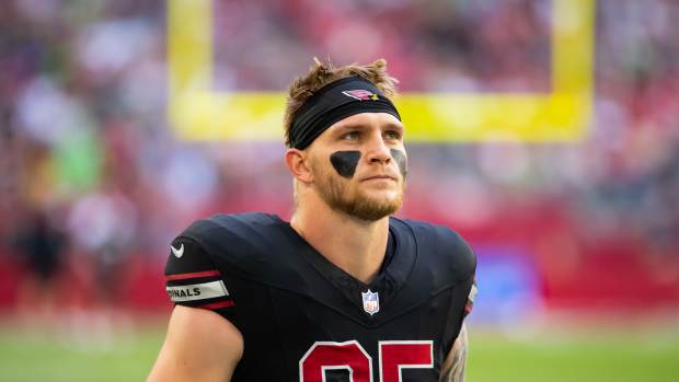 Dec 8, 2024; Glendale, Arizona, USA; Arizona Cardinals tight end Trey McBride (85) against the Seattle Seahawks at State Farm Stadium. Mandatory Credit: Mark J. Rebilas-Imagn Images