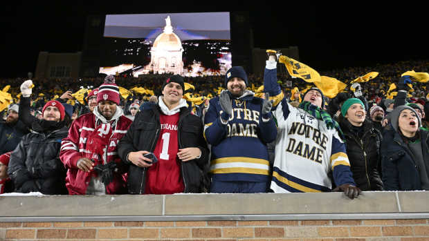 Notre Dame, Michigan Fans Catch Stray From Ohio Superintendent Before CFP Title Game