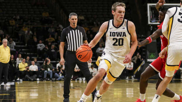 Iowa's Payton Sandfort (Photo: Rob Howe/HawkeyeNation.com)