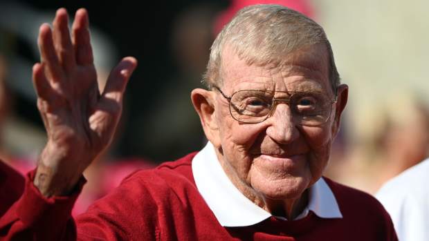 Lou Holtz Takes Shot at Ryan Day Before Ohio State-Notre Dame National Title