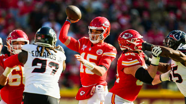 Kansas City Chiefs quarterback Patrick Mahomes (15) against the Houston Texans.