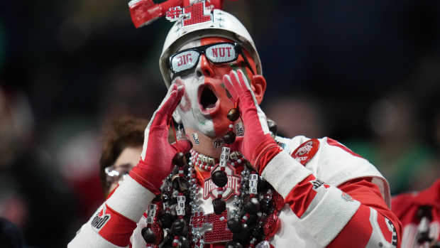 Video Emerges of Ohio State Fans Trying to Break into Ohio Stadium After National Championship