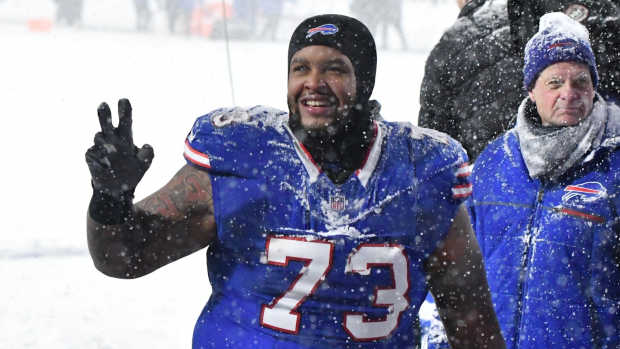 Buffalo Bills offensive tackle Dion Dawkins