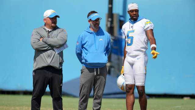 Jun 13, 2024; Costa Mesa, CA, USA; Los Angeles Chargers offensive coordinator Greg Roman (left), quarterbacks coach Shane Day (center) and wide receiver Joshua Palmer (5) during minicamp at the Hoag Performance Center.