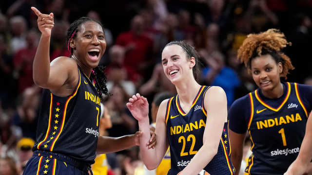 Caitlin Clark Poised to Make WNBA History vs. Las Vegas Aces - Athlon Sports