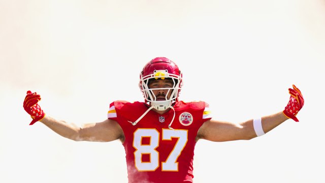 Kansas City Chiefs' Travis Kelce Voted NFL's Most Annoying Player? - Athlon  Sports