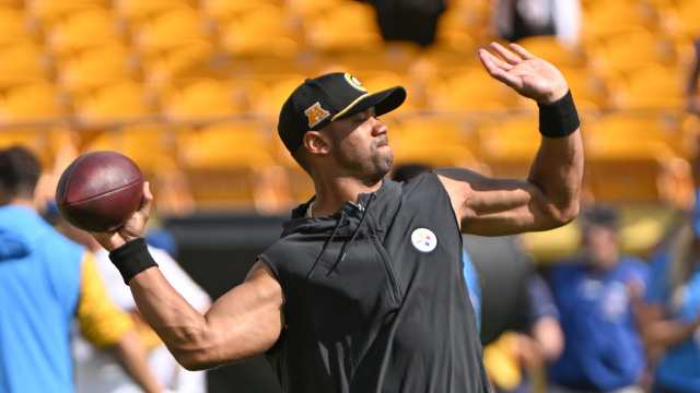 Pittsburgh Steelers' Russell Wilson Injury Update: Ready to Return? -  Athlon Sports