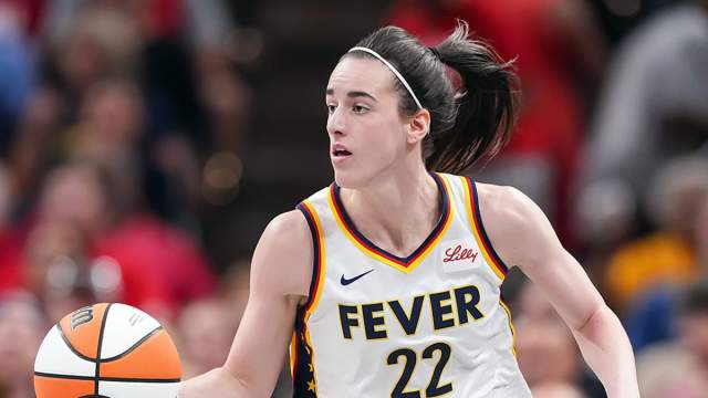 Fever Star Caitlin Clark's Blunt Admission About Her Confidence - Athlon  Sports