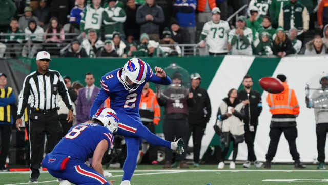 Josh Allen Bold Reaction to Buffalo Bills Trade Deadline Strategy - Athlon  Sports