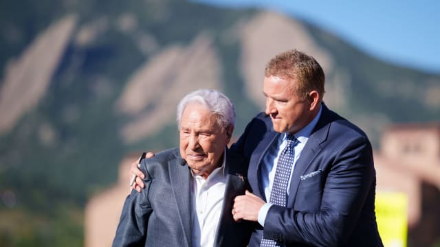 Lee Corso Reveals Heartbreaking Health Update Ahead of 'College GameDay' -  Athlon Sports