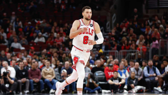 Los Angeles Lakers Could Target Trade for Chicago Bulls Veteran Instead of Zach  LaVine - Athlon Sports