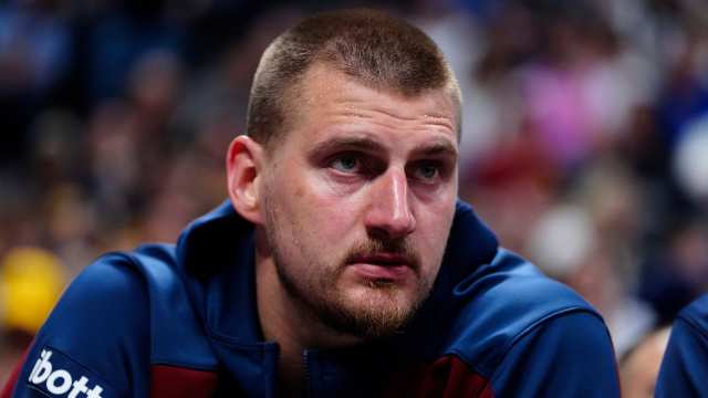 Denver Nuggets center Nikola Jokic (15).